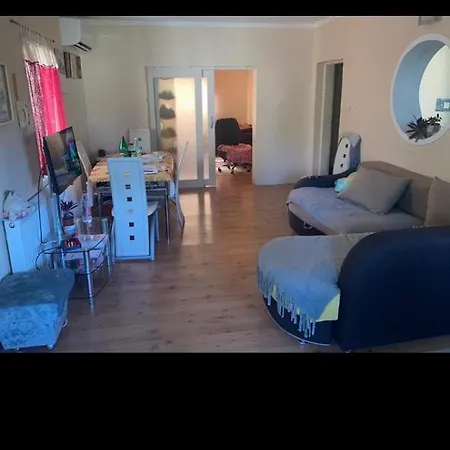 Kuca Na Periferiji Ns Appartement *